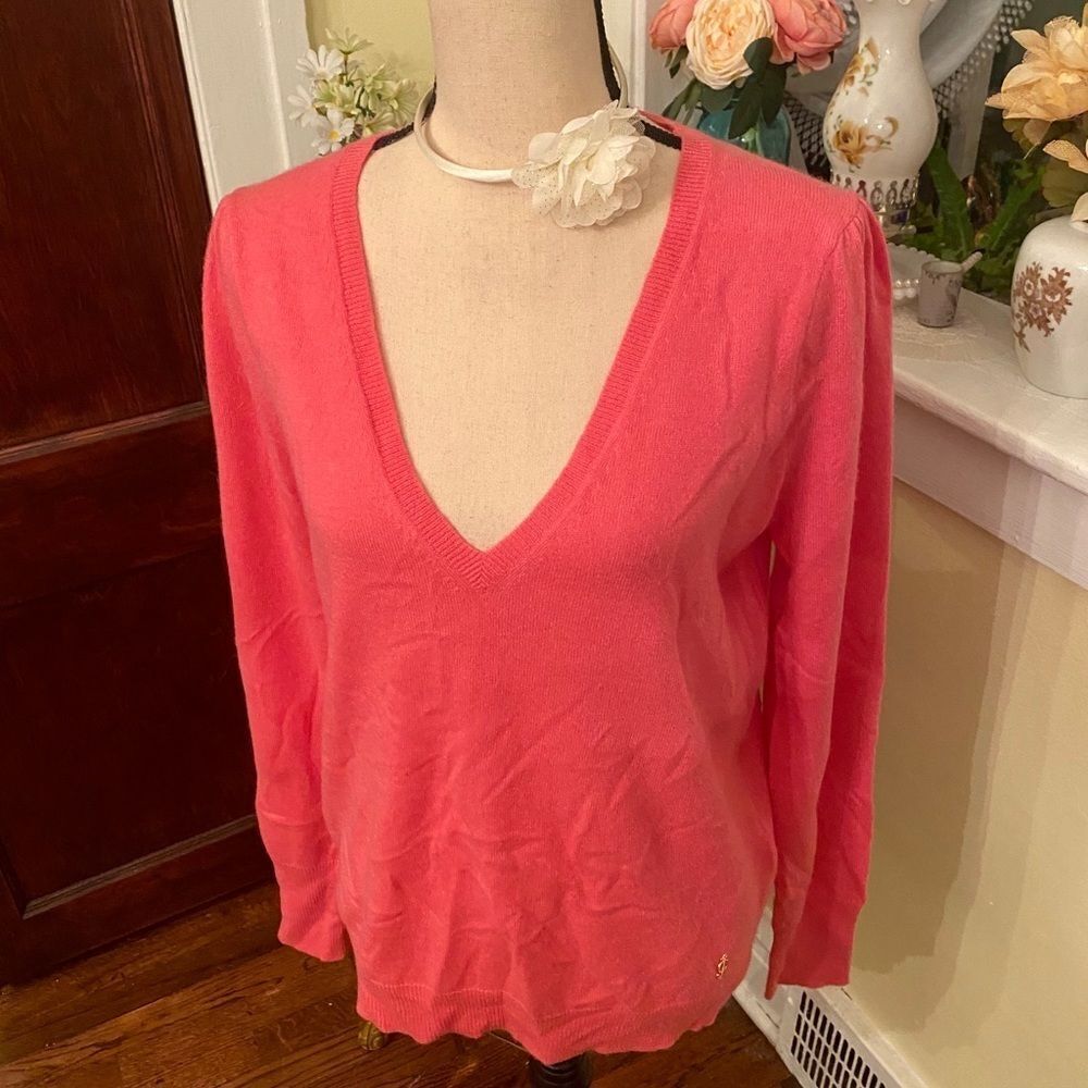 #mobwife 🌺 Cashmere! Juicy Couture 100% Vneck Sz XL